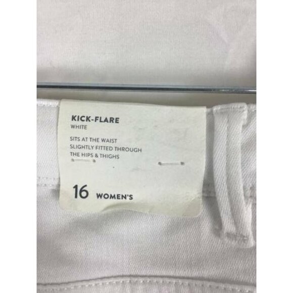 J JILL Denim Jean 16 White Kick Flare High Rise - Picture 7 of 12